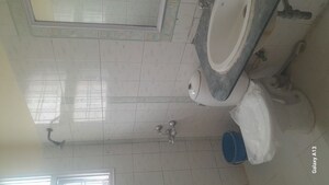 Bathroom in 3 BHK Builder Floor at SS Mayfield Gardens, Sector 51 – for Rent