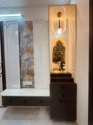 Furnished Amenities in 3 BHK Builder Floor at Uttam Nagar West – for Sale