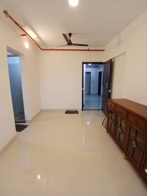 1 RK Apartment For Rent in Tirupathi The Windsor, Kandivali East