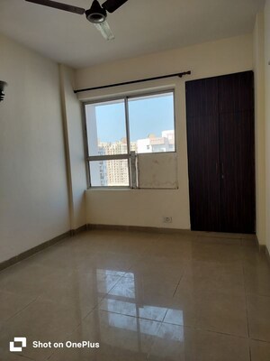 Room in 2 BHK Apartment at Eros Wembley Estate, Sector 50 – for Rent