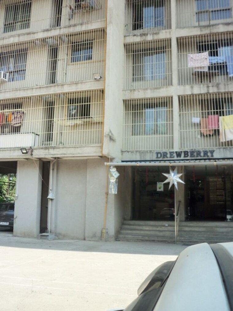 Exterior View, clover-everest-world-chs-ltd 3 Bedroom 950 Sq.Ft. Apartment In Kolshet Road Thane 10463954