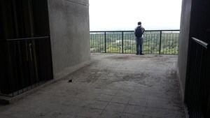 Room in 3 BHK Apartment at Clover Everest World Chs Ltd, Kolshet Road – for Rent