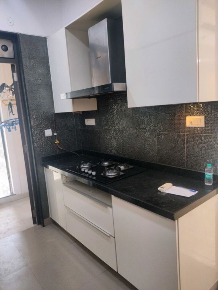 Kitchen, lodha-kiara 2 Bedroom 920 Sq.Ft. Apartment In Worli Mumbai 10464020