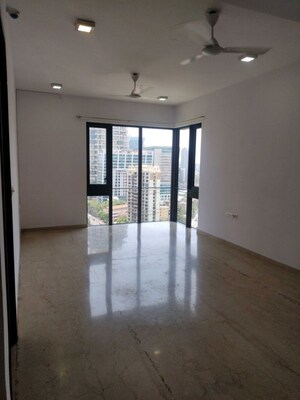 Room in 2 BHK Apartment at Lodha Kiara, Worli – for Rent