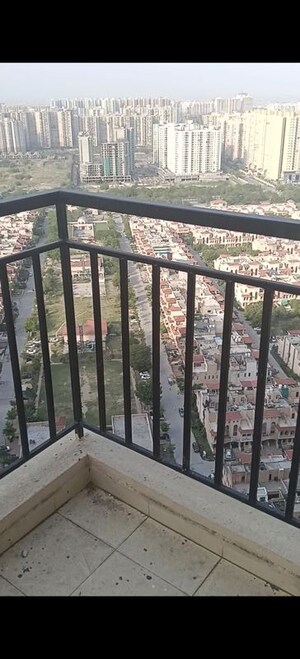 Master Plan in 3 BHK Apartment at Amrapali Verona Heights Phase II, Amrapali Leisure Valley – for Sale