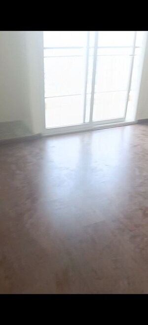 Room in 3 BHK Apartment at Amrapali Verona Heights Phase II, Amrapali Leisure Valley – for Sale