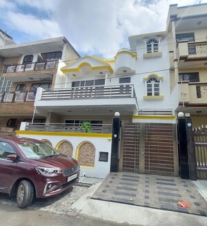 4 BHK Builder Floor For Rent in Vasant Vihar