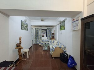 2 BHK Apartment For Rent in Golders Green CHS, Borivali West