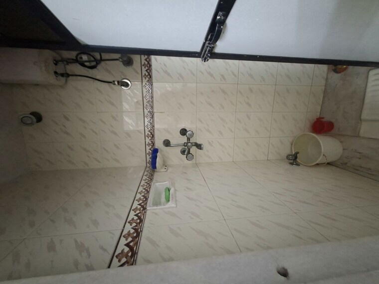 Bathroom, golders-green-chs 2 Bedroom 640 Sq.Ft. Apartment In Borivali West Mumbai 10464078