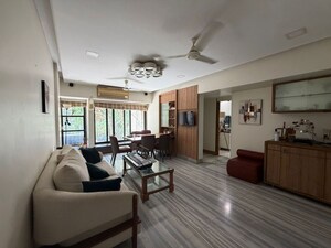 2 BHK Apartment For Rent in Crescent Apartment Bandra West, Bandra West