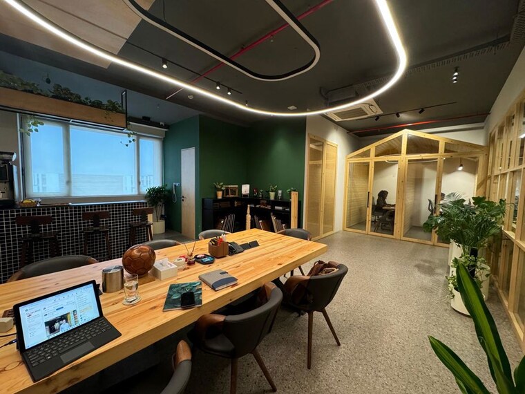 Gym, rustomjee-central-park Commercial Office Space 1150 Sq.Ft. In Andheri East Mumbai 10464110