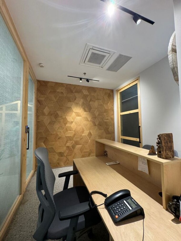 undefined, rustomjee-central-park Commercial Office Space 1150 Sq.Ft. In Andheri East Mumbai 10464110