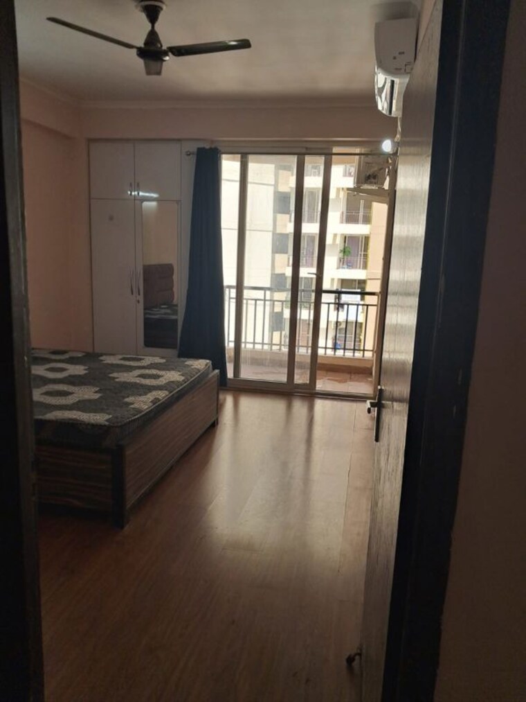 Room, amrapali-kingswood 3 Bedroom 1595 Sq.Ft. Apartment In Sector 4 Greater Noida Greater Noida 10464124