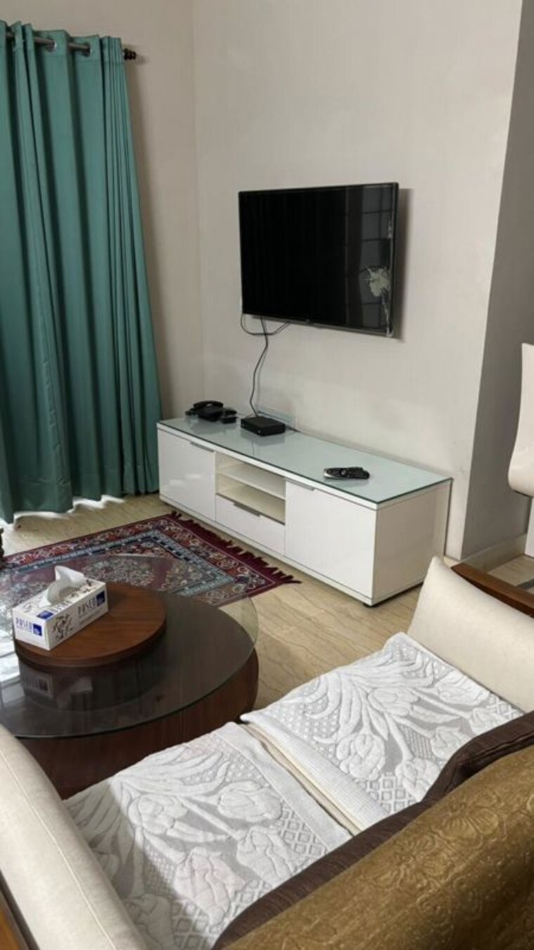 Bedroom, h-r-buildcon-elite-homz 2.5 Bedroom 1255 Sq.Ft. Apartment In Sector 77 Noida 10464174