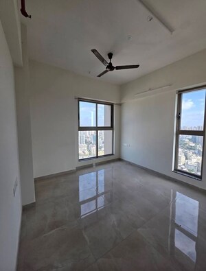 Master Bedroom in 1 BHK Apartment at Sheth Irene, Malad West – for Rent