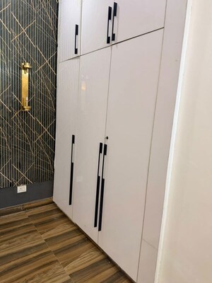 Building Lobby in 4 BHK Villa at Sector 92 – for Rent