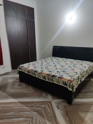 Bedroom in 2.5 BHK Builder Floor at Sector 42 – for Rent