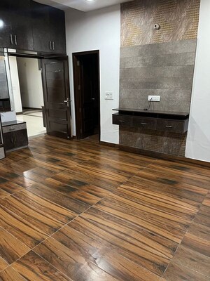 3 BHK Builder Floor For Rent in Phase 4