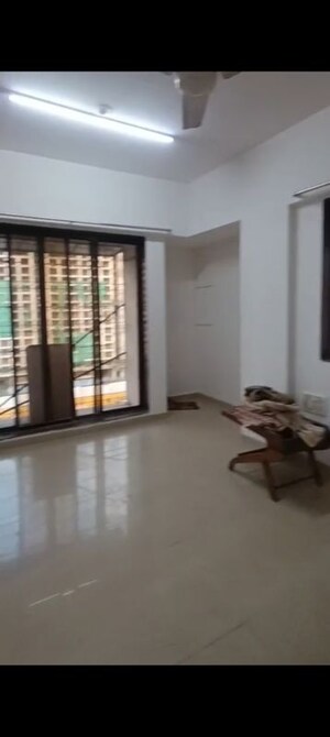Room in 1 BHK Apartment at Mathru Vatsalya Apartment, Andheri West – for Rent