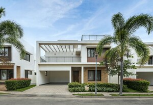  Villa For Sale in Adarsh Palm Acres, Huttanahalli
