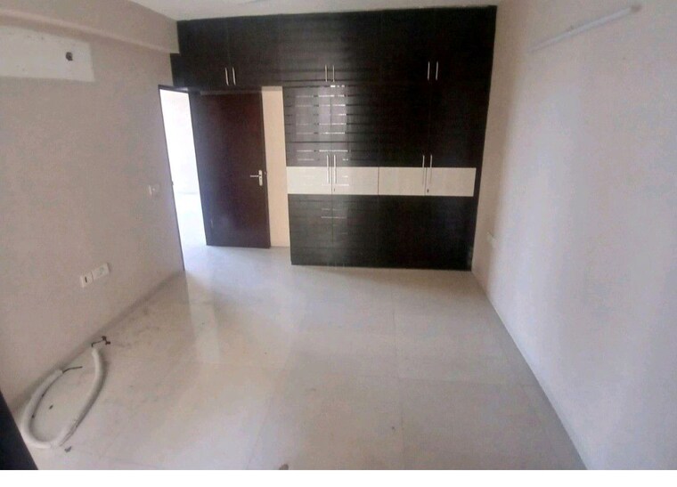 Room, tulip-violet 3 Bedroom 1608 Sq.Ft. Apartment In Sector 69 Gurgaon 10464243