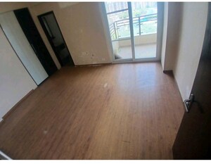 Room in 4 BHK Apartment at Tulip Violet, Sector 69 – for Sale