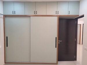 Room in 3 BHK Apartment at Hallmark Treasor, Narsingi – for Rent