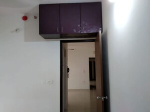 Furnished Amenities in 1 BHK Apartment at Lodha Amara, Kolshet Road – for Rent