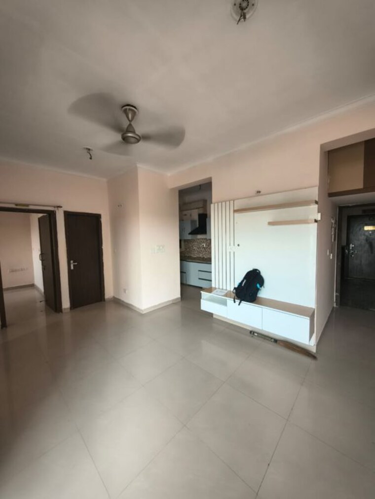 Room, awho-8b 2 Bedroom 1050 Sq.Ft. Apartment In Vrindavan Yojna Lucknow 10464261