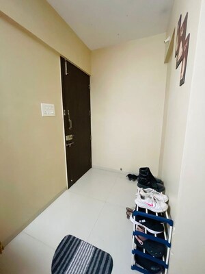 Furnished Amenities in 2 BHK Apartment at Patil Nagar – for Rent