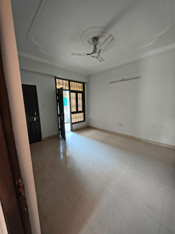 3 BHK + Store Room 1750 Sq.Ft. Apartment in Raj Surya Greens