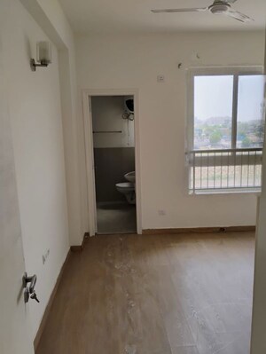 3 BHK Apartment For Rent in Sobha City Gurgaon, Sector 108