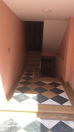 Room in 1 BHK Builder Floor at Greater Kailash I – for Rent