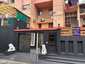 3 BHK Builder Floor For Rent in Greater Kailash I