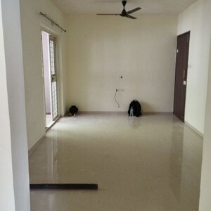 2 BHK Apartment For Rent in Kamgar Putala Vasahat