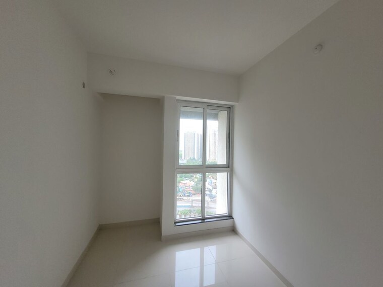 Room, godrej-emerald 2 Bedroom 700 Sq.Ft. Apartment In Ghodbunder Road Thane 10464313
