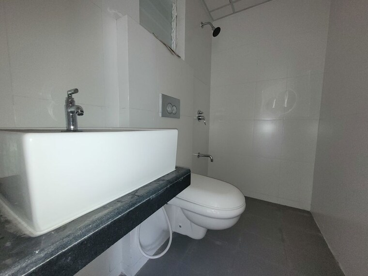Bathroom, godrej-emerald 2 Bedroom 700 Sq.Ft. Apartment In Ghodbunder Road Thane 10464313