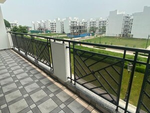 Balcony in 3.5 BHK Apartment at Central Park Flower Valley Aqua Front Towers, Sohna Sector 33 – for Rent