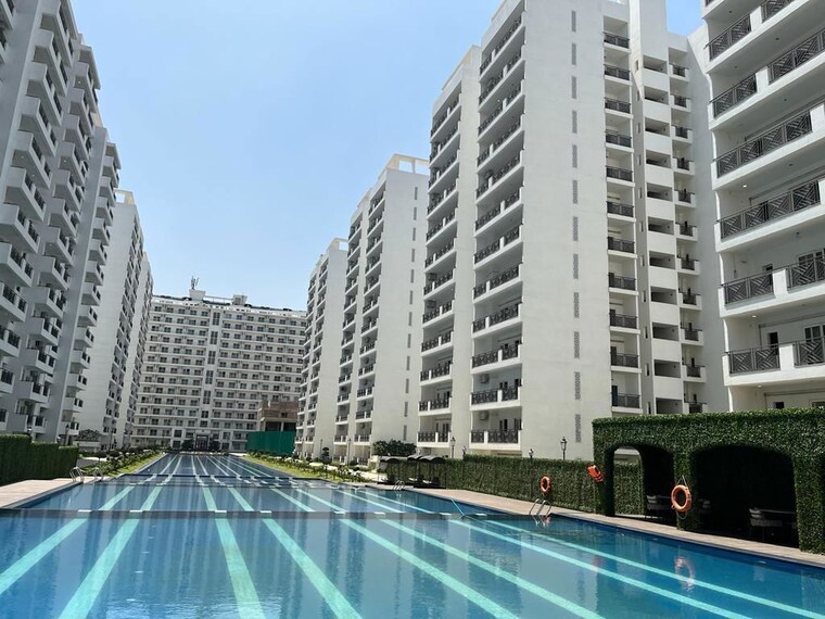 Exterior View, central-park-flower-valley-aqua-front-towers 3.5 Bedroom 2134 Sq.Ft. Apartment In Sohna Sector 33 Gurgaon 10464328