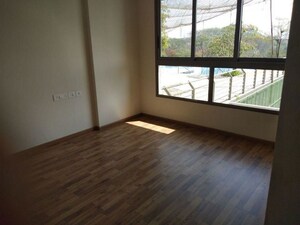 Room in 2 BHK Apartment at The Wadhwa The Address, Ghatkopar West – for Rent