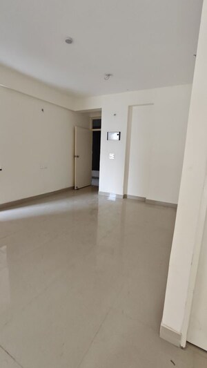 3 BHK Apartment For Sale in S3 Green Avenue, Sector 85