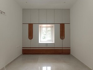 Room in 3 BHK Builder Floor at Harlur – for Rent