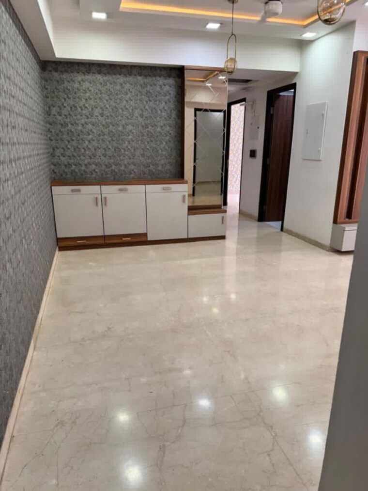 Room, lodha-sterling 2 Bedroom 800 Sq.Ft. Apartment In Kolshet Road Thane 10464363