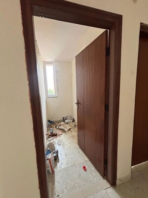 Building Lobby in 3.5 BHK Apartment at Dwarka – for Rent