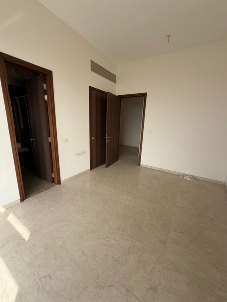 Room, lnt-crescent-bay-t6 3 Bedroom 1800 Sq.Ft. Apartment In Parel Mumbai 10464359