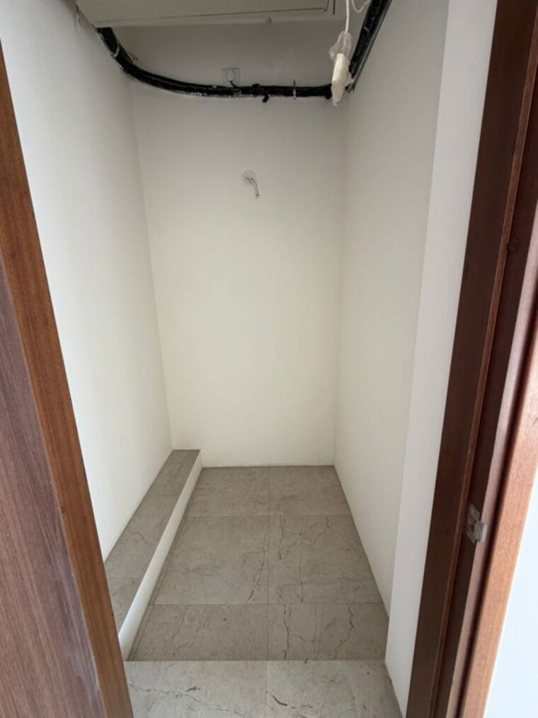 Room, lnt-crescent-bay-t6 3 Bedroom 1800 Sq.Ft. Apartment In Parel Mumbai 10464359