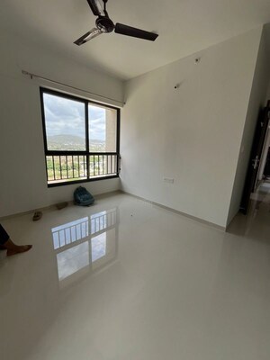 Room in 2 BHK Apartment at Shapoorji Pallonji Sensorium Auris, Hinjewadi – for Rent