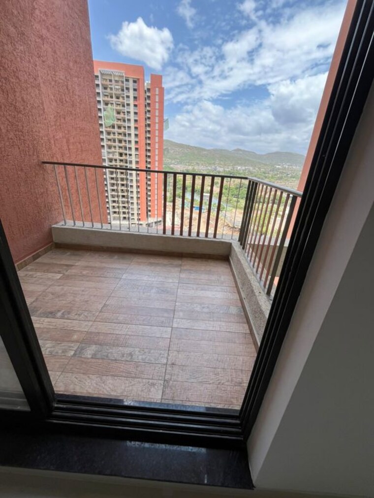 Balcony, shapoorji-pallonji-sensorium-auris 2 Bedroom 780 Sq.Ft. Apartment In Hinjewadi Pune 10464382