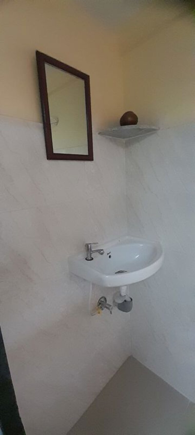Bathroom, unique-chs-airoli Studio 150 Sq.Ft. Apartment In Airoli Sector 3 Navi Mumbai 10464393