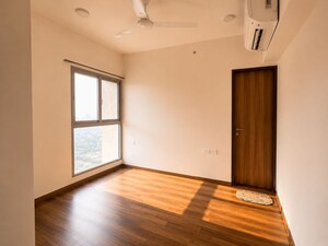Room in 3 BHK Apartment at Lodha Upper Thane, Anjur – for Rent